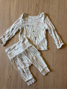 Carter’s Soft Gray Garden Print Pajama Set
